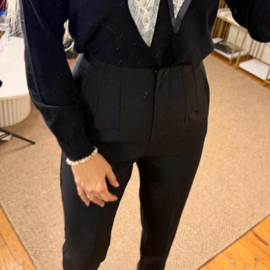 SİYAH KUMAŞ PANTOLON