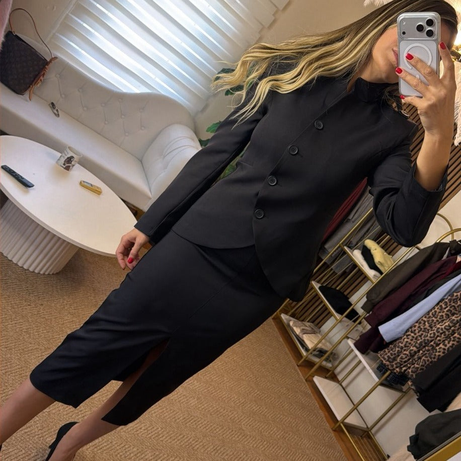 SİYAH MİDİ YIRTMAÇLI ETEK - CEKET TAKIM