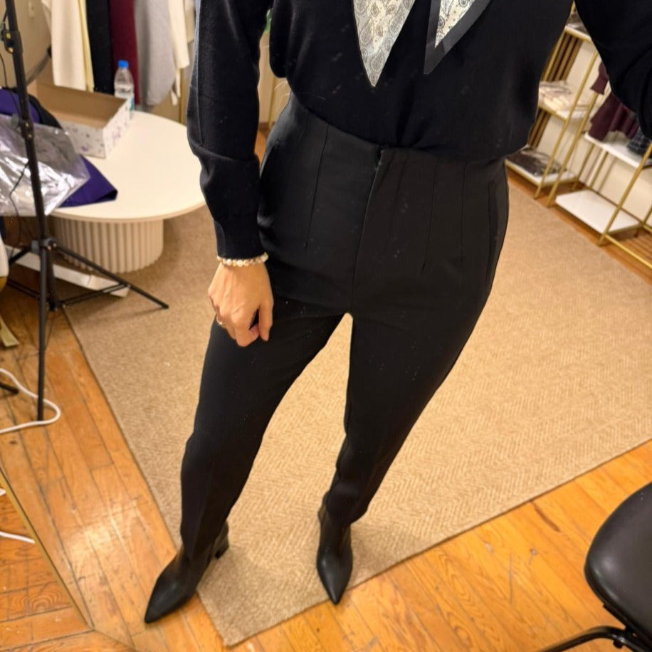 SİYAH KUMAŞ PANTOLON