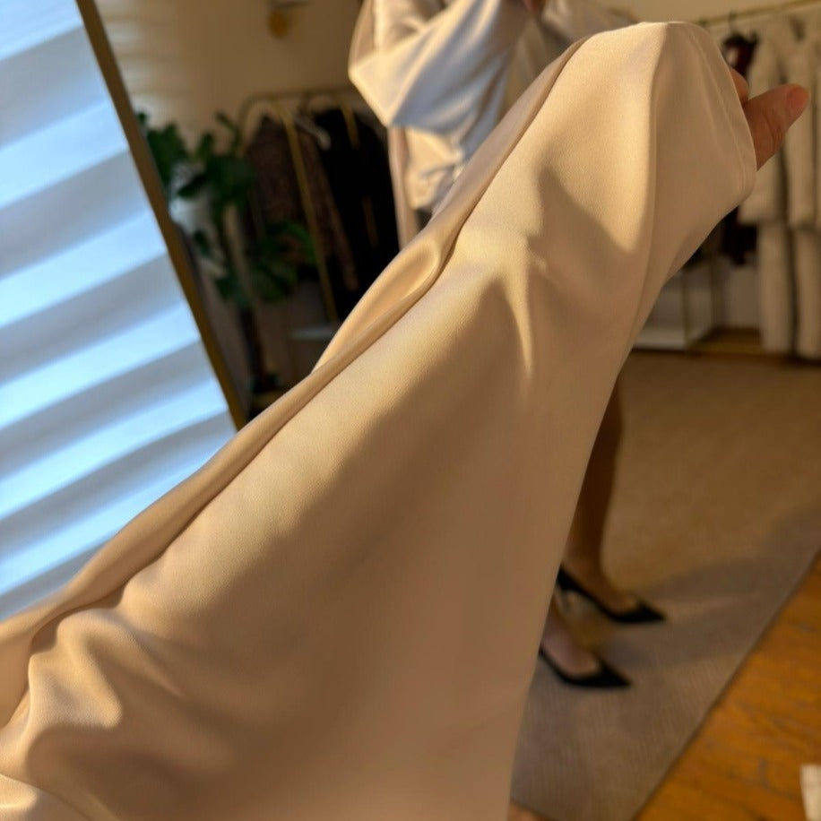 TAŞ RENGİ SATEN ELBİSE